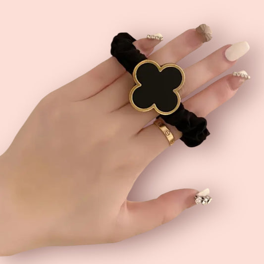 Élastique trèfle noir ♣️